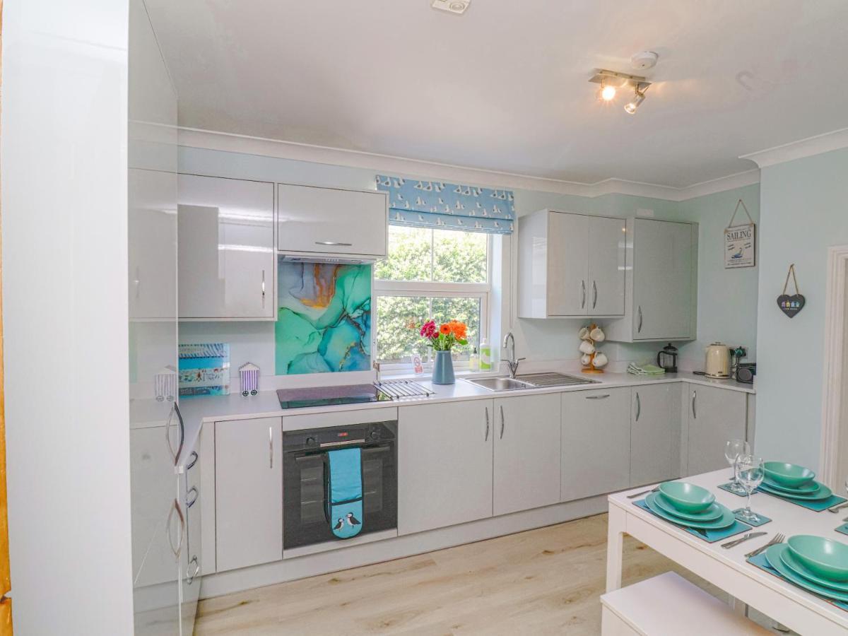 2 Cobb View Apartamento Lyme Regis Exterior foto